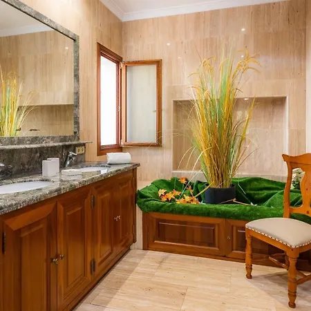 Casa Marta Holiday home *